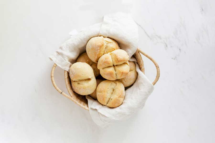 Read more about the article Easy bread rolls